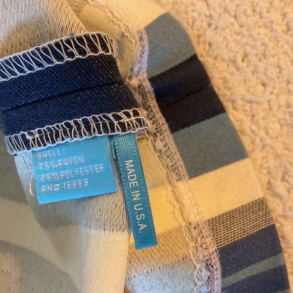 J McLaughlin skirt -so cute!   Size 10. Perfect condition! - Picture 4 of 4